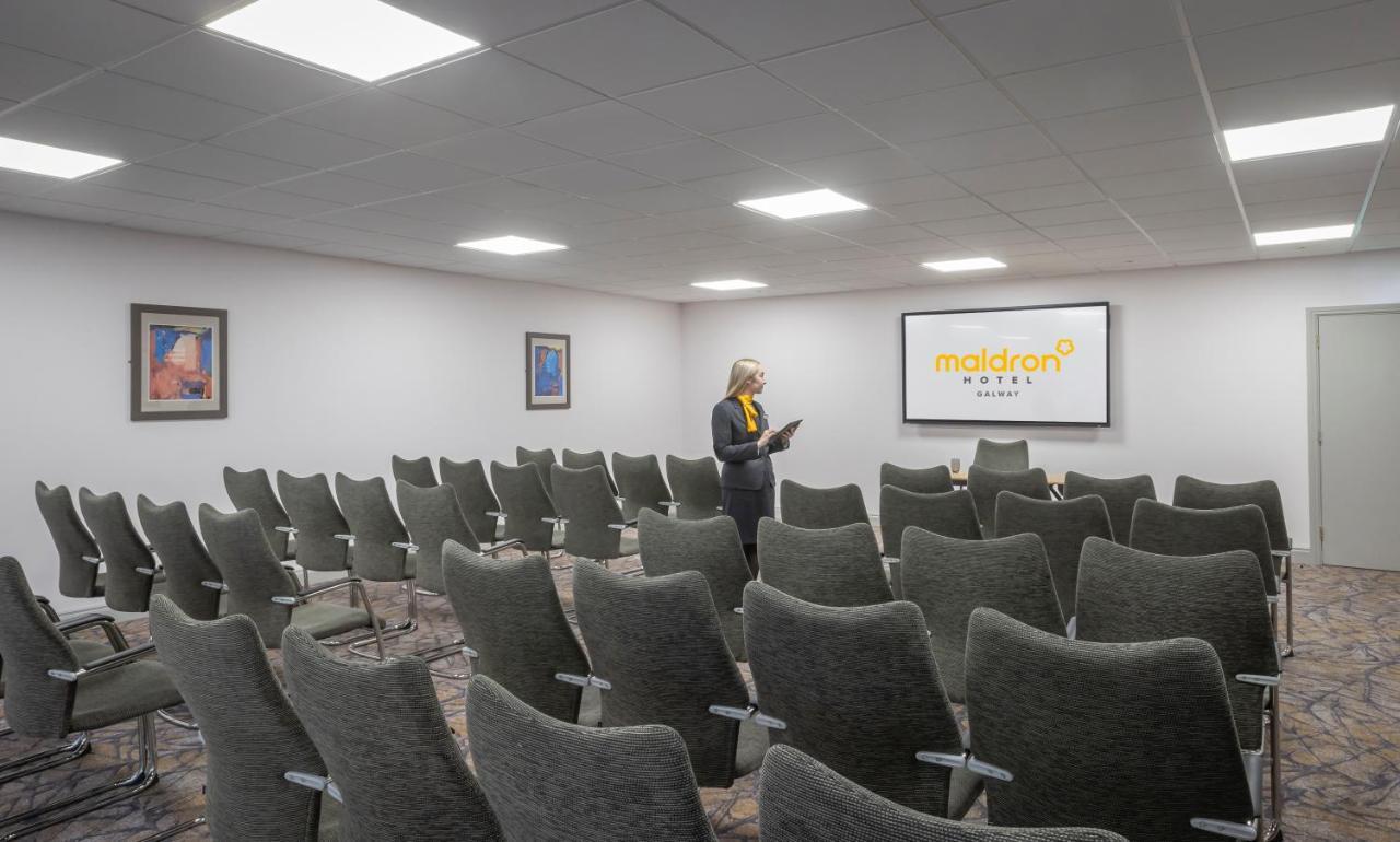Maldron Hotel & Leisure Centre, Oranmore Galway Bagian luar foto